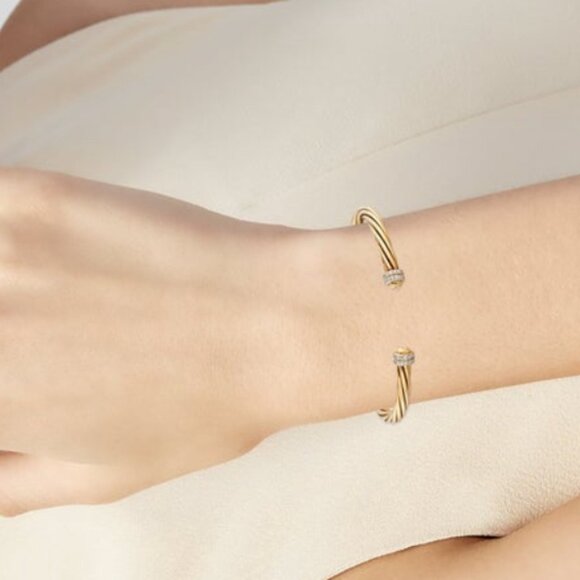 DAVID YURMAN 18K 750 YELLOW GOLD DIAMOND HELENA CUFF BRACELET - Picture 8 of 9